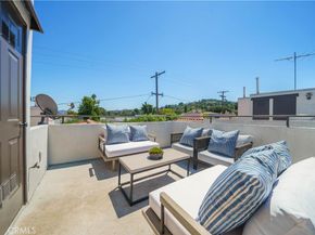 14100 Dickens Street 4, Sherman Oaks CA 91423