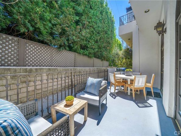 14100 Dickens Street 4, Sherman Oaks CA 91423
