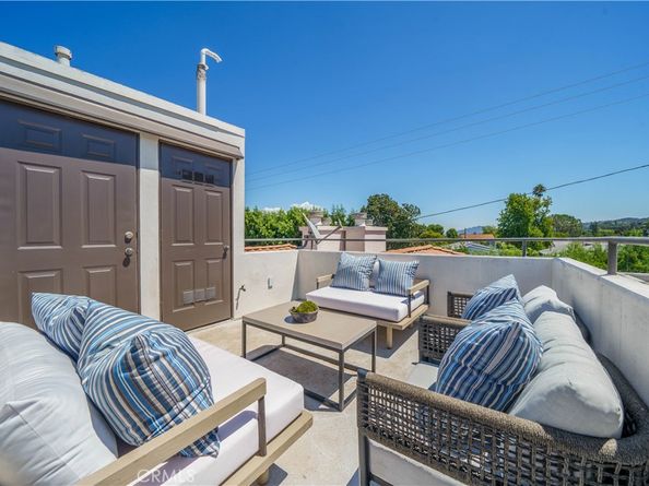 14100 Dickens Street 4, Sherman Oaks CA 91423