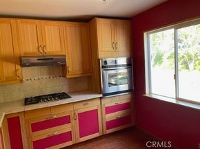 7727 Via Capri, Burbank CA 91504