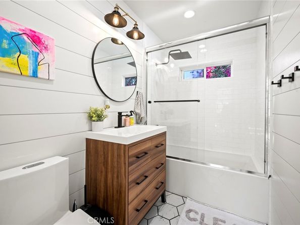 3345 Oakhurst Avenue, Los Angeles CA 90034