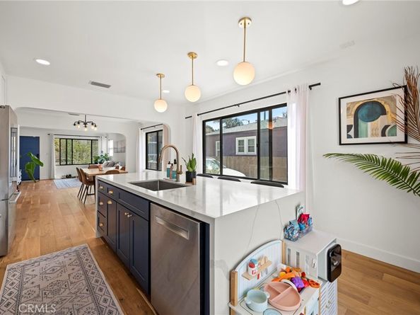 3345 Oakhurst Avenue, Los Angeles CA 90034