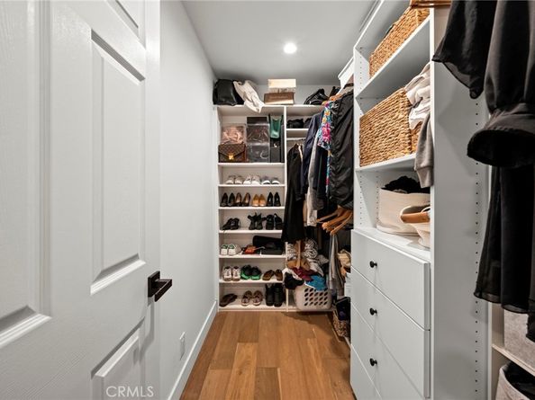 3345 Oakhurst Avenue, Los Angeles CA 90034