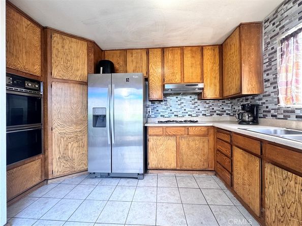 9620 Sepulveda Boulevard 39, North Hills CA 91343