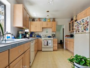 3735 4th Avenue, La Crescenta CA 91214