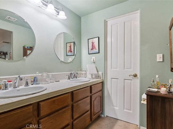 3735 4th Avenue, La Crescenta CA 91214