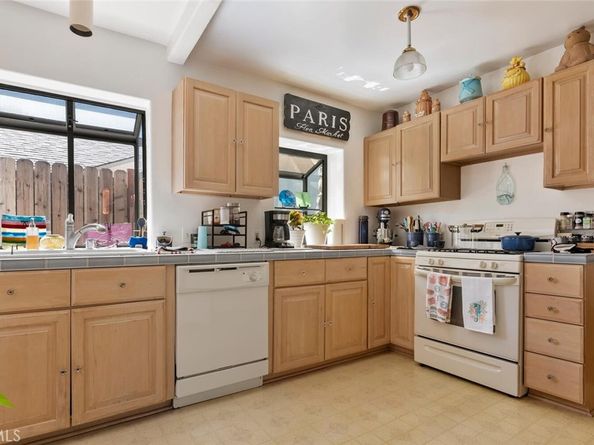 3735 4th Avenue, La Crescenta CA 91214