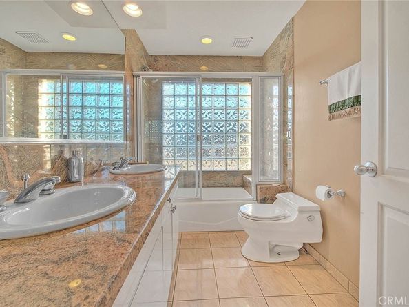 2579 Leicester Drive, Los Angeles CA 90046