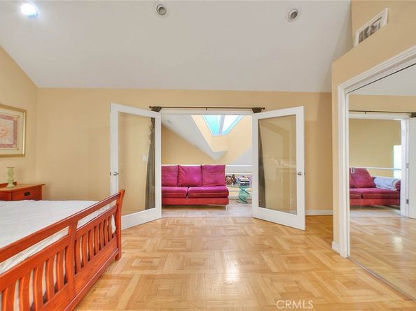 2579 Leicester Drive, Los Angeles CA 90046