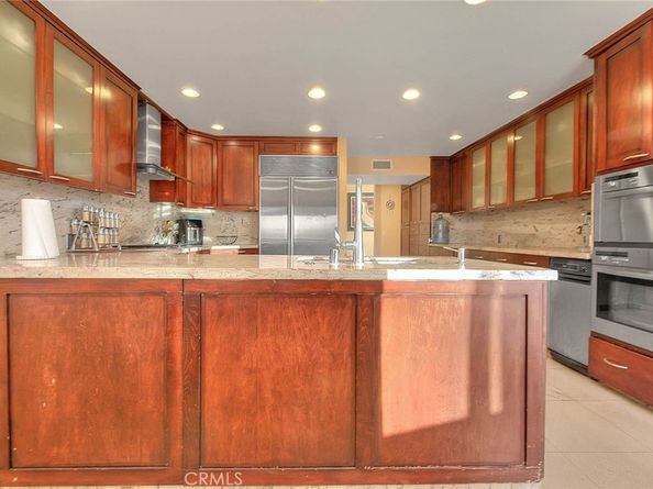 2579 Leicester Drive, Los Angeles CA 90046