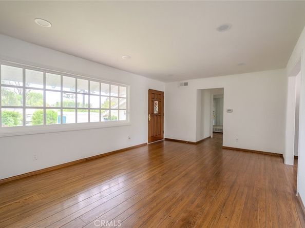18351 San Fernando Mission Boulevard, Porter Ranch CA 91326