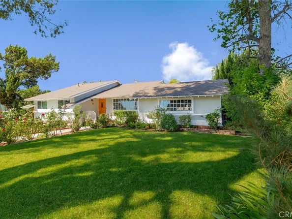 18351 San Fernando Mission Boulevard, Porter Ranch CA 91326