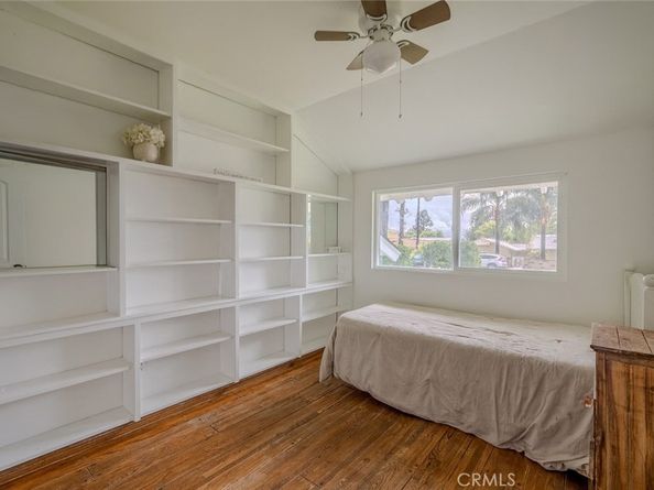 18351 San Fernando Mission Boulevard, Porter Ranch CA 91326