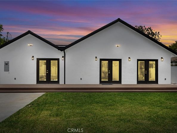10350 Mccormick Street, North Hollywood CA 91601