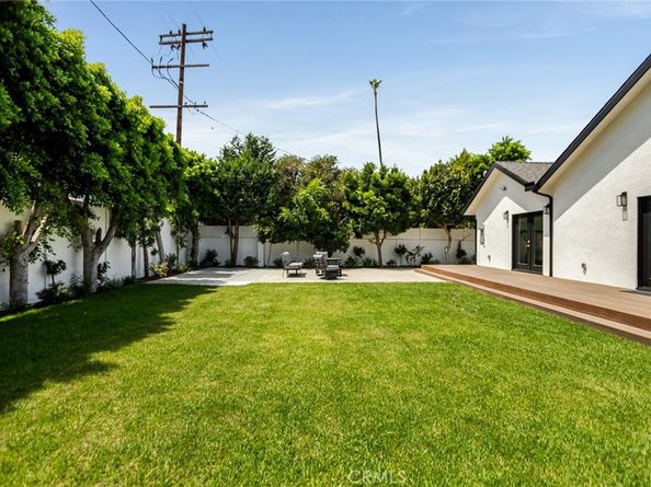 10350 Mccormick Street, North Hollywood CA 91601