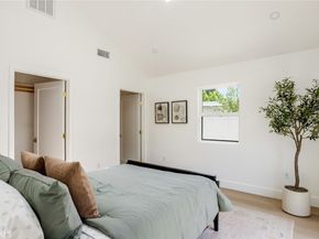 10350 Mccormick Street, North Hollywood CA 91601