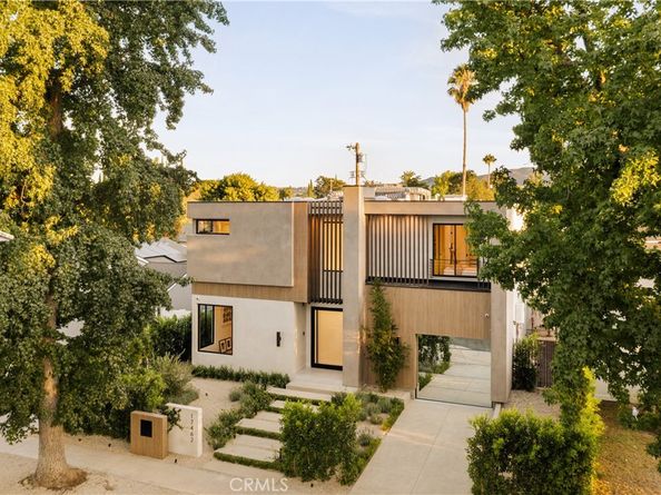 17462 Bullock Street, Encino CA 91316