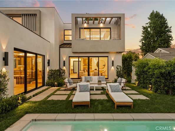 17462 Bullock Street, Encino CA 91316
