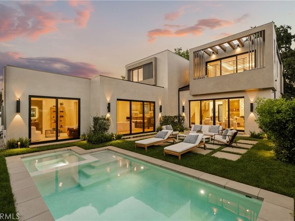 17462 Bullock Street, Encino CA 91316