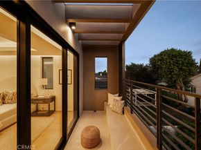 17462 Bullock Street, Encino CA 91316