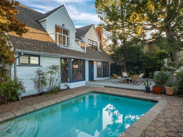 8615 Skyline Drive, Los Angeles CA 90046