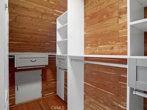 8615 Skyline Drive, Los Angeles CA 90046