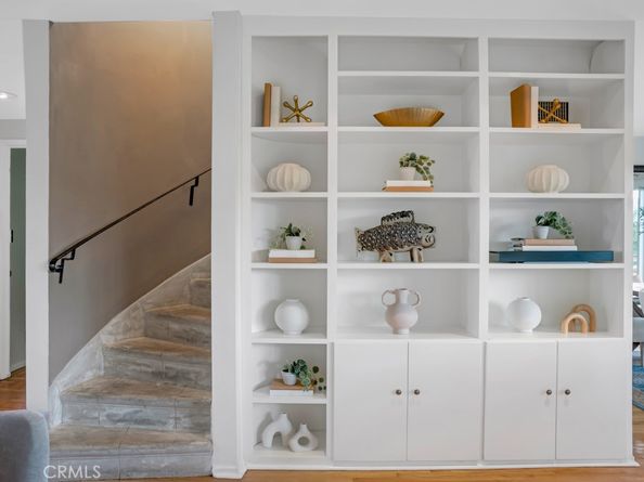8615 Skyline Drive, Los Angeles CA 90046