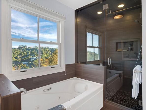 8615 Skyline Drive, Los Angeles CA 90046
