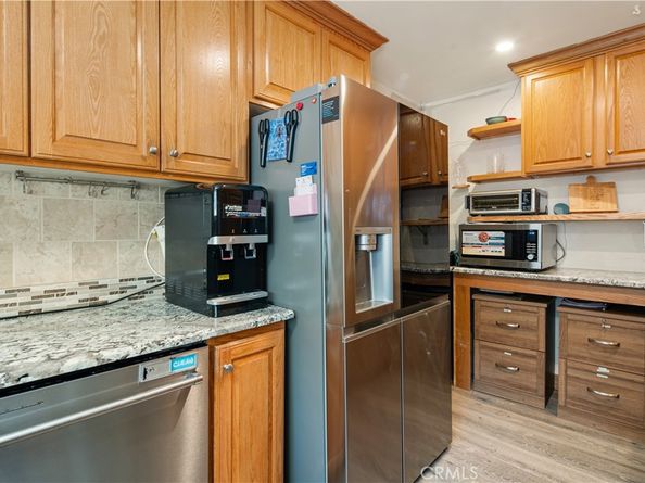 23921 Hamlin Street, West Hills CA 91307