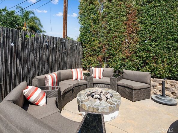 23921 Hamlin Street, West Hills CA 91307