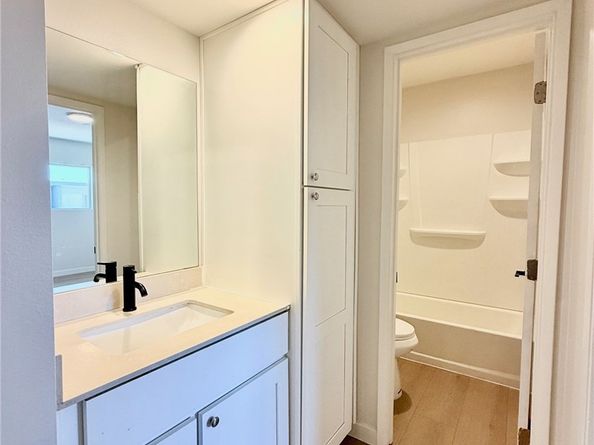 19545 Sherman Way 99, Reseda CA 91335