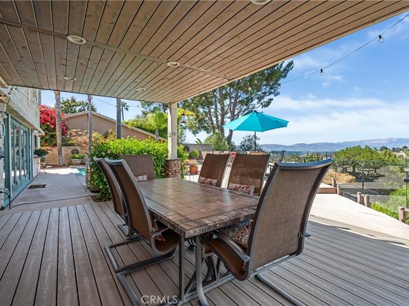 21727 Ulmus Drive, Woodland Hills CA 91364