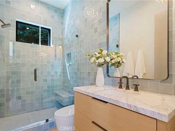 4239 Rhodes Avenue, Studio City CA 91604