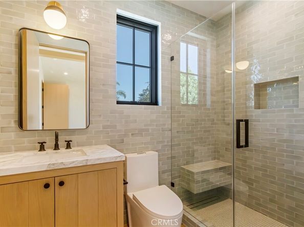 4239 Rhodes Avenue, Studio City CA 91604