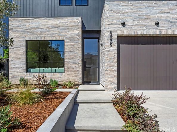 4239 Rhodes Avenue, Studio City CA 91604