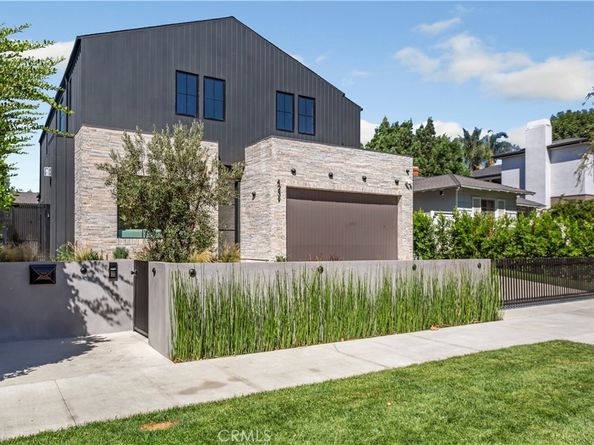 4239 Rhodes Avenue, Studio City CA 91604