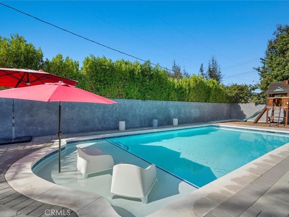 23701 Clarendon Street, Woodland Hills CA 91367