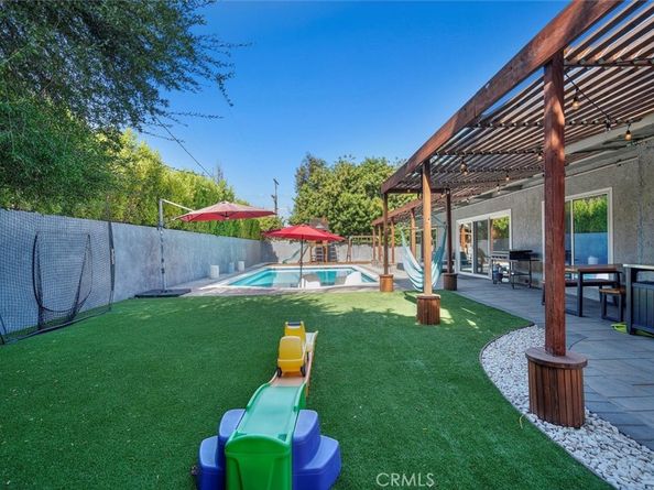 23701 Clarendon Street, Woodland Hills CA 91367