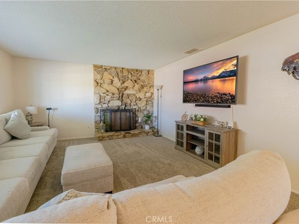 13524 Chase Street, Arleta CA 91331
