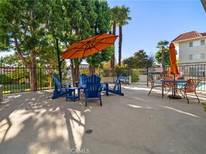 4140 Warner Boulevard 106, Burbank CA 91505