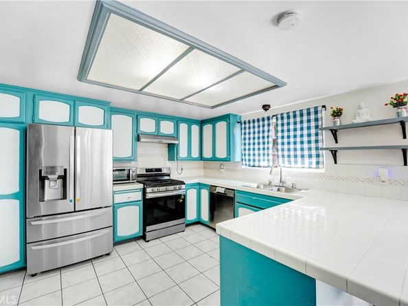 21050 Community Street, Canoga Park CA 91304
