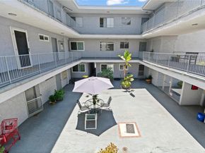 14414 Addison Street 24, Sherman Oaks CA 91423