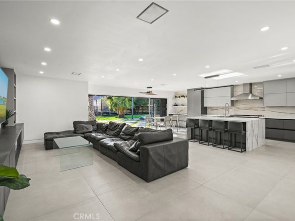 10405 Lubao Avenue, Chatsworth CA 91311
