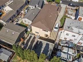 3887 S Van Ness Avenue, Los Angeles CA 90062