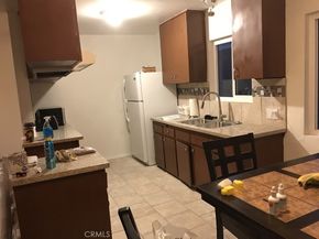 3887 S Van Ness Avenue, Los Angeles CA 90062