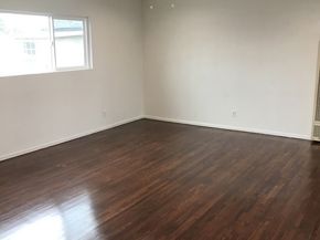 3887 S Van Ness Avenue, Los Angeles CA 90062