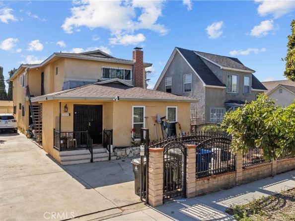 3887 S Van Ness Avenue, Los Angeles CA 90062