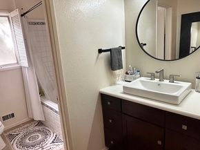 27511 Endeavor Street, Agoura Hills CA 91301