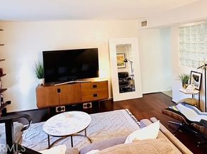 27511 Endeavor Street, Agoura Hills CA 91301