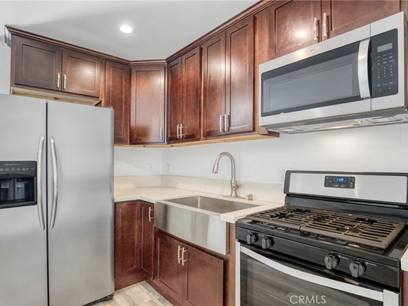8438 Wystone Avenue, Northridge CA 91324